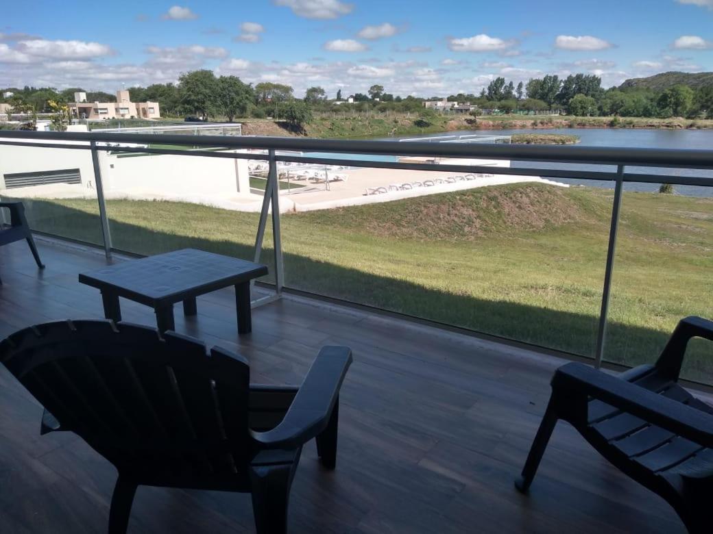 פורטררו דה לוס פונס Hotel Cantera Respira Campo מראה חיצוני תמונה